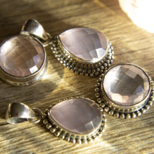 Rose kwarts rond frame